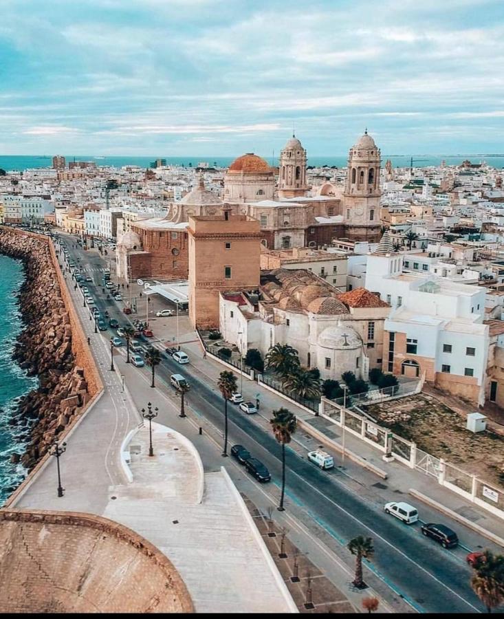Alojamientos Cadiz Sol Exteriör bild